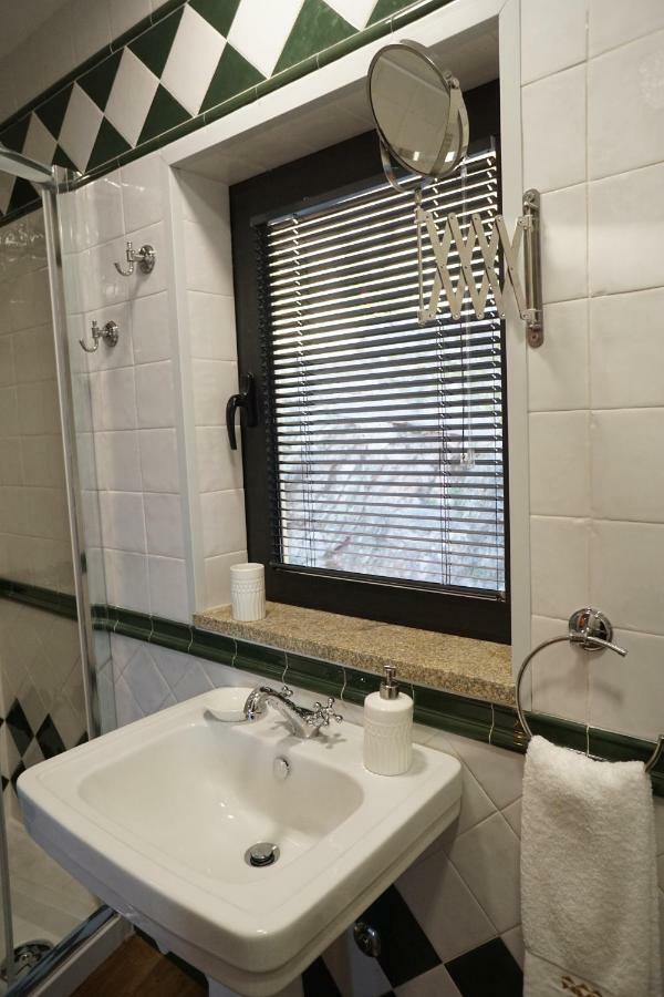 Modern House - Air Cond, Free Parking, Breakfast, By Porto With Love Lda Vila Nova de Gaia Exterior photo